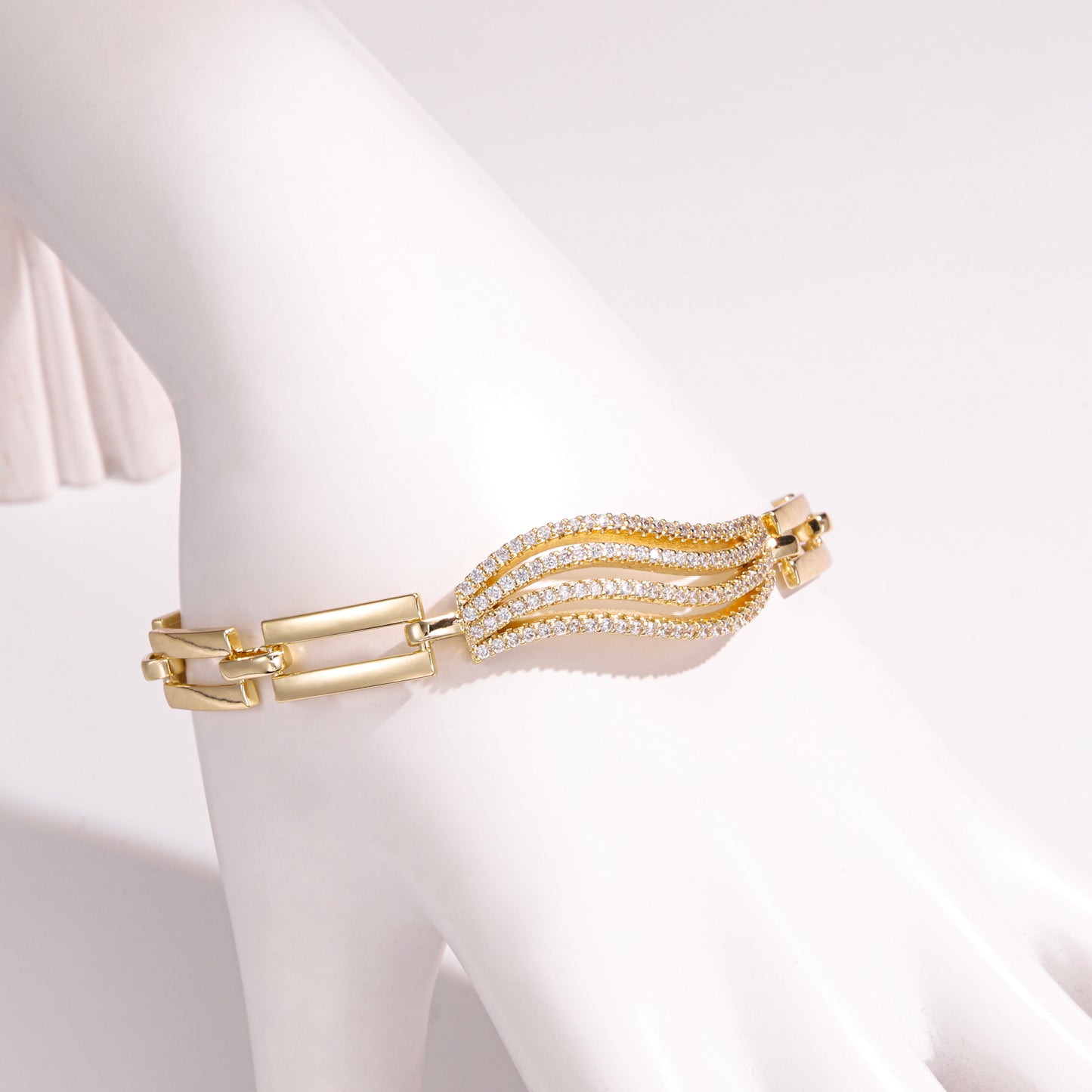 PinkFancy Jewelry 14K Gold-plated copper cubic zirconia setting Miami Cuba Chain wholesale